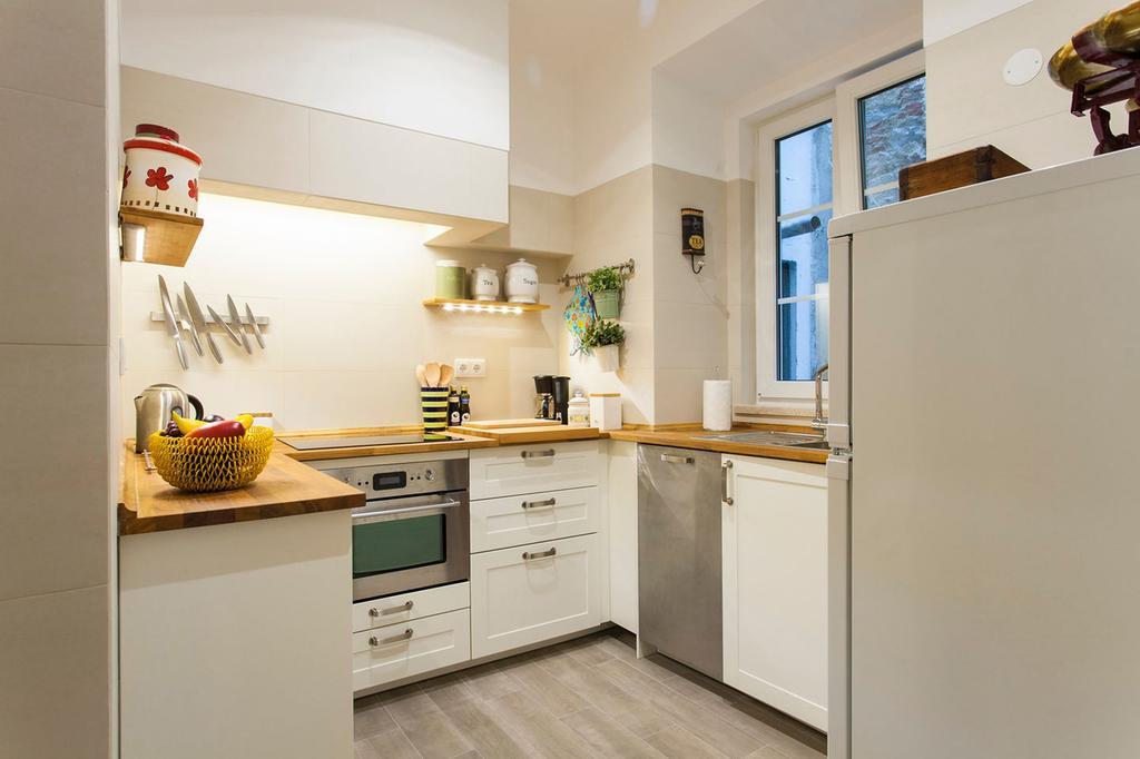 Charming Apartment In Alfama Lisboa Rom bilde